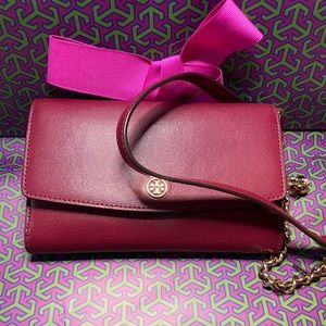 Tory Burch chain wallet. Maroon. Leather